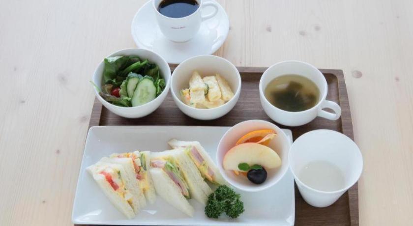 Shin Osaka Station Hotel Annex Buitenkant foto