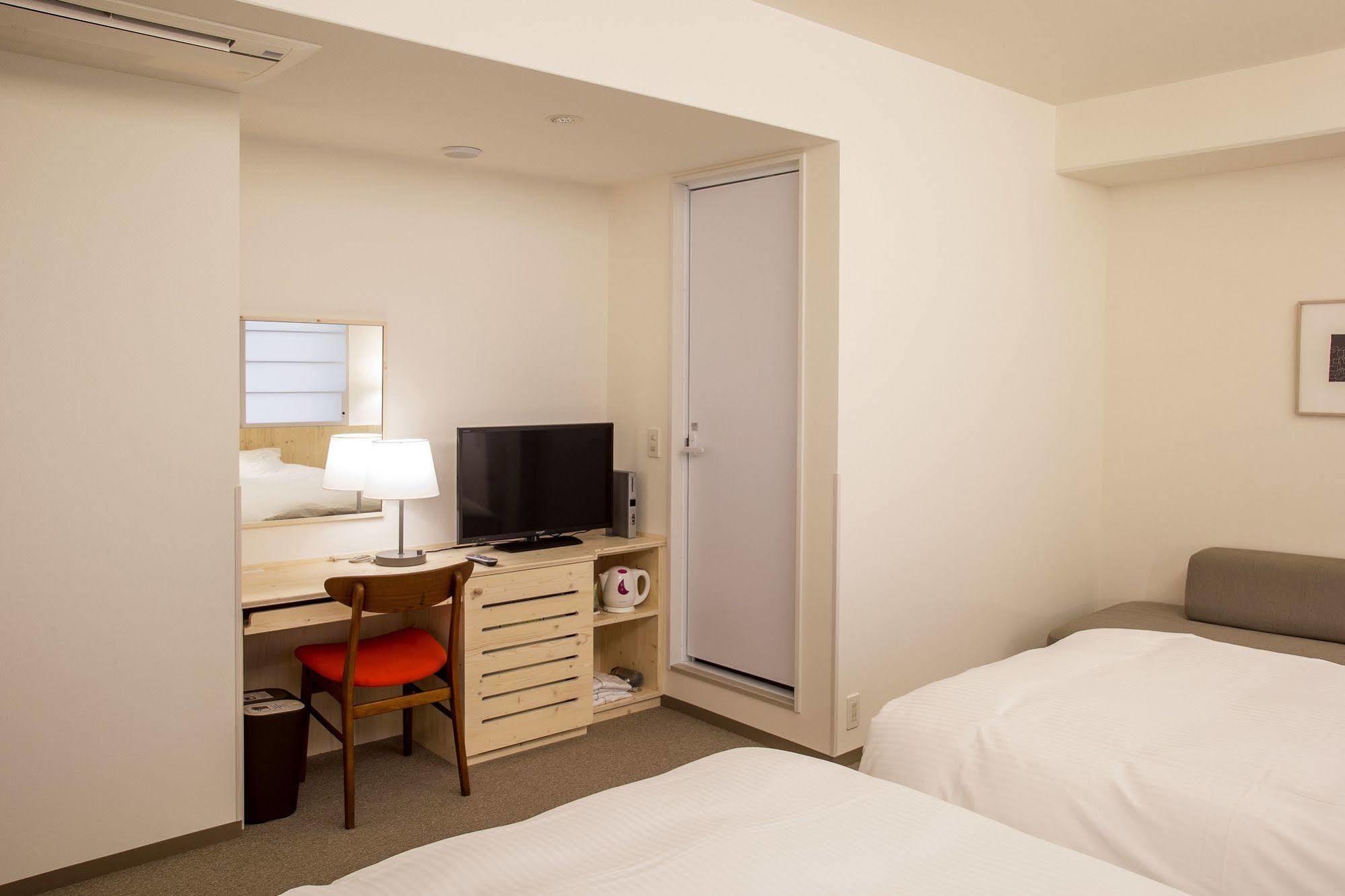 Shin Osaka Station Hotel Annex Buitenkant foto